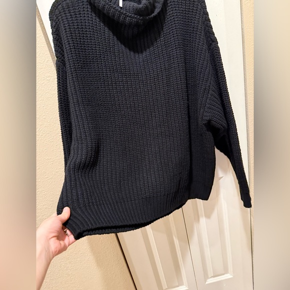 Free People Swim Too Deep Turtleneck Sweater Chunky Knit Black ,Small - Picture 14 of 14